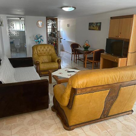 Apartamente Gleni Sarandë 외부 사진